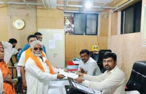 नगराध्यक्ष पदाकरिता प्रकाश वानखेडे यांचा प्रभावी अपक्ष उमेदवारी अर्ज दाखल