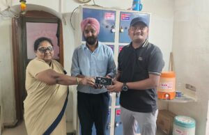 रेल्वे पोलिसांची तत्परता! हरविलेला मोबाईल शोधून प्रवाशाच्या स्वाधीन